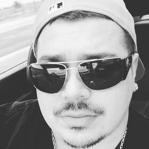 Meet your Posher, Sky